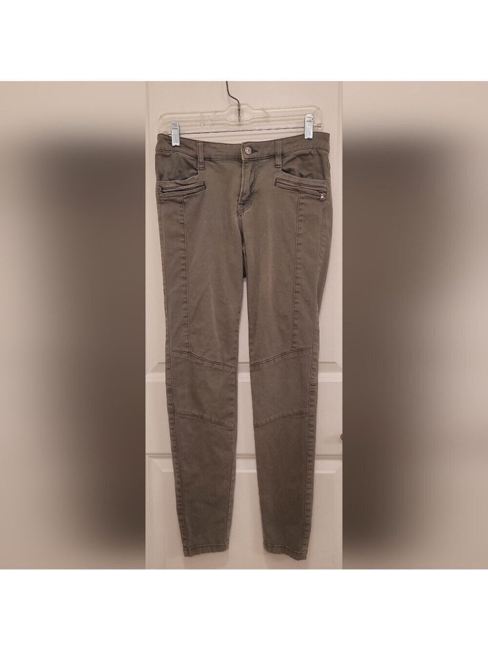 H&M Olive Cropped Jeans | Ankle Length | Size 8